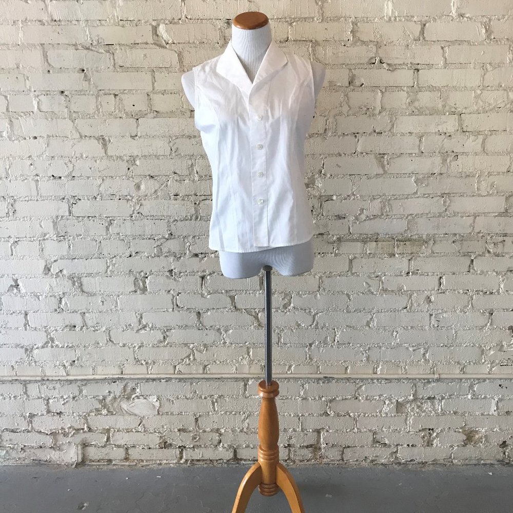 Calvin Klein Button Down White Size 4